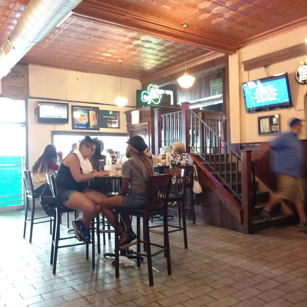JP Dwyers Pub - Dining room - New American Near Me - North Tonawanda, New York