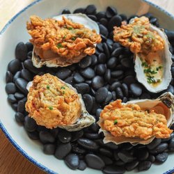 Lazy Tiger - Fried Oysters