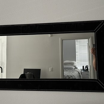Master Sun's Home Services 孙师傅修缮 - Mirror Installation - Handyman Near Me Master Sun's Home Services 孙师傅修缮 - Mirror Installation - Handyman Near Me