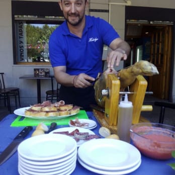 Hidalgo - Spanish Near Me - Madrid, M