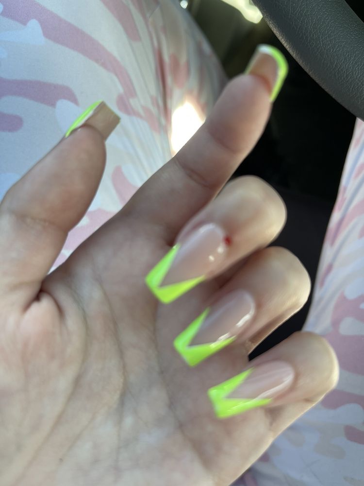 CITY NAILS Updated May 2024 26 Reviews 2019 W Lincoln St