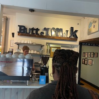 Buttermilk Kitchen - Entrance - Breakfast & Brunch Near Me - Atlanta, Georgia