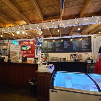 Cocktail Creamery by null