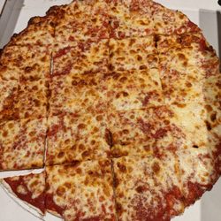 Chesdan's Pizzeria & Grille - 16 inch cheese