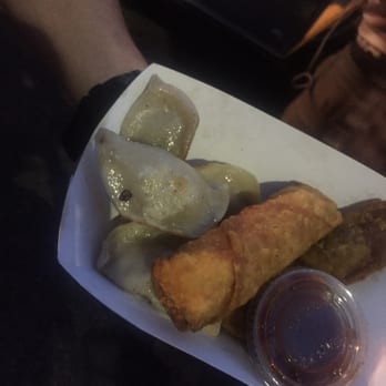 Dump-N-Roll - Mixed platter was so good especially the Mac n cheese roll. Pork won tons are a must! - Food Trucks Near Me
