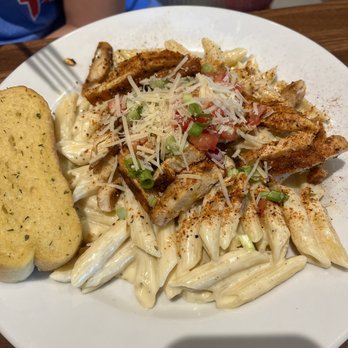 Chili's - Good chicken pasta - Tex-Mex Near Me - Bulverde, Texas