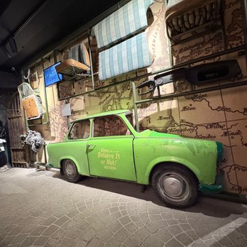 Ripley's Believe It or Not - Museums Near Me - Amsterdam, New Hampshire