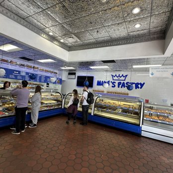 Mike's Pastry - Bakeries Near Me - Boston, Massachusetts Mike's Pastry - Bakeries Near Me - Boston, Massachusetts