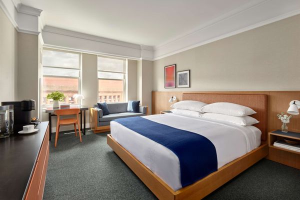 Hotel AKA Back Bay by null