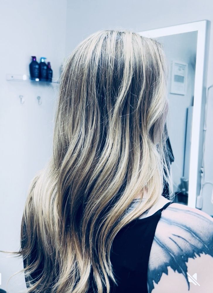 Michael's Precision Hair Art Logo