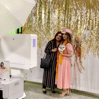 Fantastic Snap Photobooth - Photo Booth Rentals Near Me Fantastic Snap Photobooth - Photo Booth Rentals Near Me