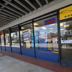 Retro Games Plus - Exterior Entrance