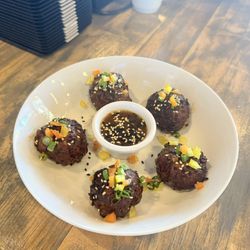 AR Restaurant & Catering
