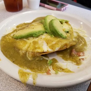 Ocean Diner - Huevos Rancheros w/ tomatillo sauce - Diners Near Me - Hermosa Beach, California