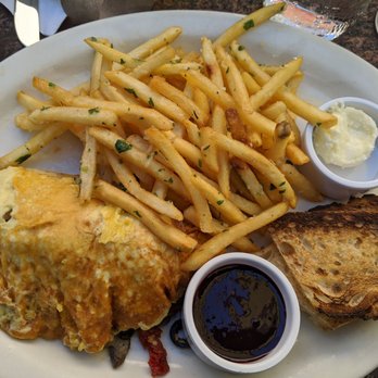 Fig Tree Cafe - Vegan Mediterranean Omelette - Breakfast & Brunch Near Me - San Diego, California Fig Tree Cafe - Vegan Mediterranean Omelette - Breakfast & Brunch Near Me - San Diego, California