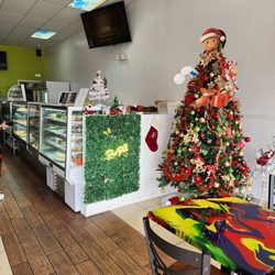 RicoPan Bakery And Cafe - Inside