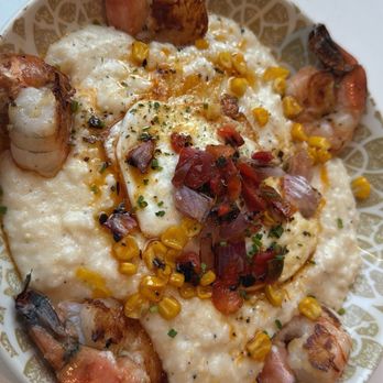 The Great Commoner - Shrimp and Grits - Breakfast & Brunch Near Me - Dearborn, Michigan