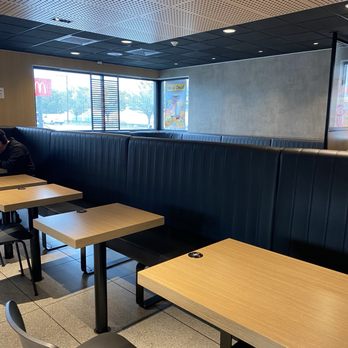 McDonald's - Seating - Fast Food Near Me - Hamden, Connecticut McDonald's - Seating - Fast Food Near Me - Hamden, Connecticut