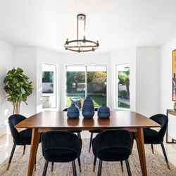 Simply Staging
