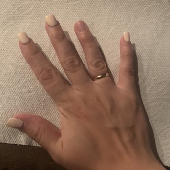 Elegant Nails and Spa - Do NOT come here. Horrible. - Nail Salons Near Me - Bakersfield, California Elegant Nails and Spa - Do NOT come here. Horrible. - Nail Salons Near Me - Bakersfield, California