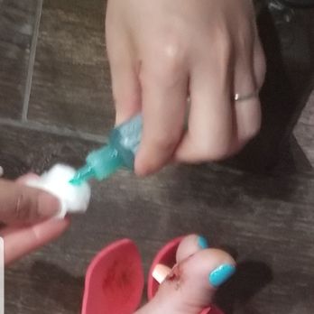Ci Ci Nails 1 - Need I say more? She thought my bone was a callous and sliced it right off. It wouldn't stop bleeding. - Waxing Near Me - Chicago, Illinois
