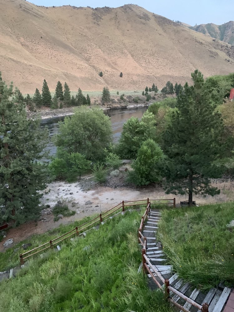 RIVERVIEW MOTEL Updated October 2024 10 Reviews 704 N Main