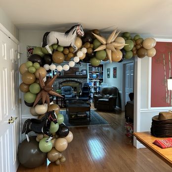 Luxy Balloons - Balloon Services Near Me