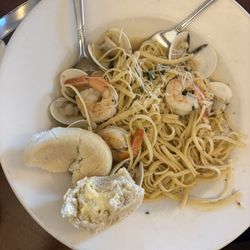 Volare Italian Restaurant - Linguine Del Mare
