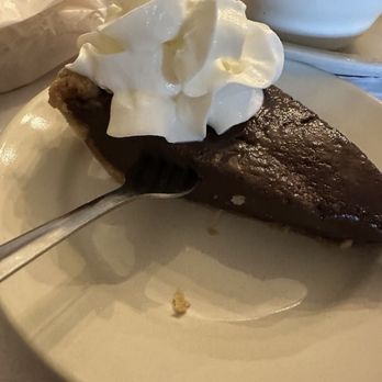 Old Chickahominy House - Chocolate pie! So good! - Southern Near Me - Williamsburg, Virginia
