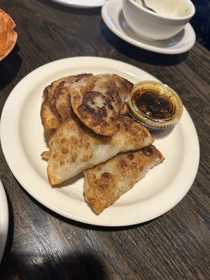 LC'S Asian Kitchen by null