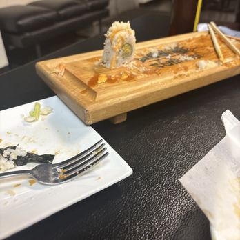 Sumabi - El Crunch Roll - Sushi Bars Near Me - Norco, California