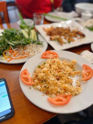 Binh Minh Quan by null