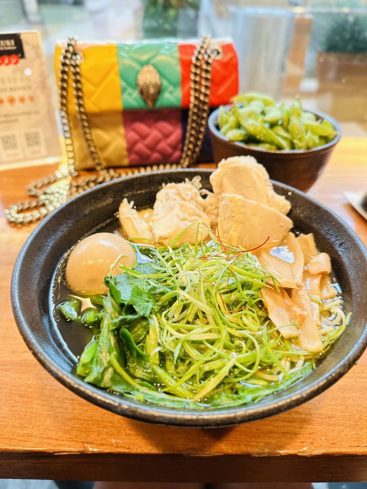 Kizuki Ramen & Izakaya