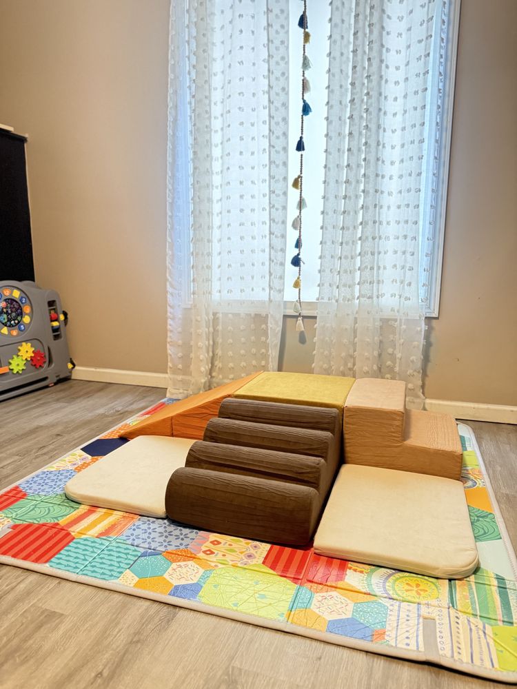 Rosewood Daycare - childcare center in Carpentersville, IL