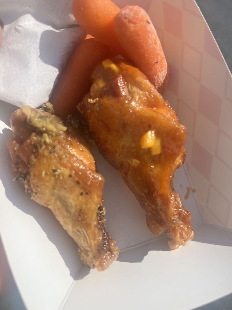 DRAFT PICKS SPORTS GRILL Updated August 2024 177 Photos & 271