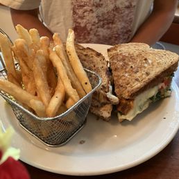 Chipotle Chicken BLT Sandwich