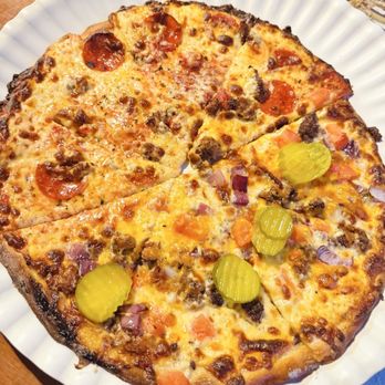 Midnite Slice - Geminis: half The Nay Nay, half Bacon Cheeseburger Pizza - Pizza Near Me - Seabrook, Texas Midnite Slice - Geminis: half The Nay Nay, half Bacon Cheeseburger Pizza - Pizza Near Me - Seabrook, Texas