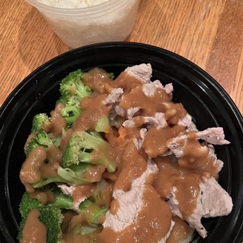 Aiyara Thai Bistro - Stir fried veggies with rice and peanut sauce, with pork - Thai Near Me - Springfield, Oregon