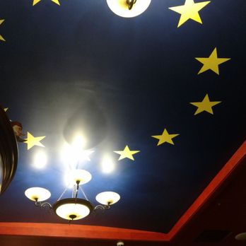 Park Lane Tavern - ...ceiling above bar - Fish & Chips Near Me - Hampton, Virginia