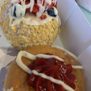 Mojo Donuts - Top Deco Delight, Bottom is Guava & Cheese - Donuts Near Me - Pembroke Pines, Florida Mojo Donuts - Top Deco Delight, Bottom is Guava & Cheese - Donuts Near Me - Pembroke Pines, Florida