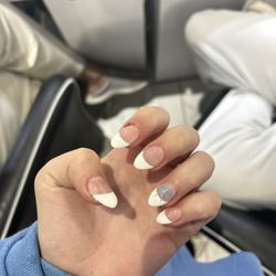 Olio Nails - Full set with design
