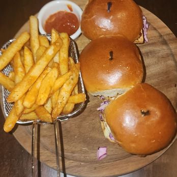Ibis Cuisine - Caribbean Near Me - Virginia Beach, Virginia