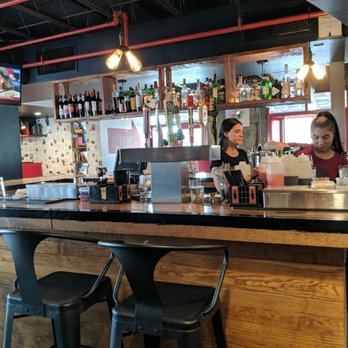 In Riva - Full bar available - Italian Near Me - Philadelphia, Pennsylvania