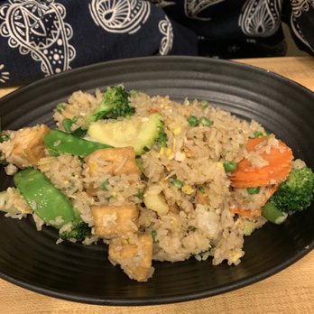 blue mango - Vegetable fried rice - Thai Near Me - Williamstown, Massachusetts