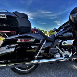 EagleRider Motorcycle Rentals and Tours Orwigsburg - Electra Glide Limited