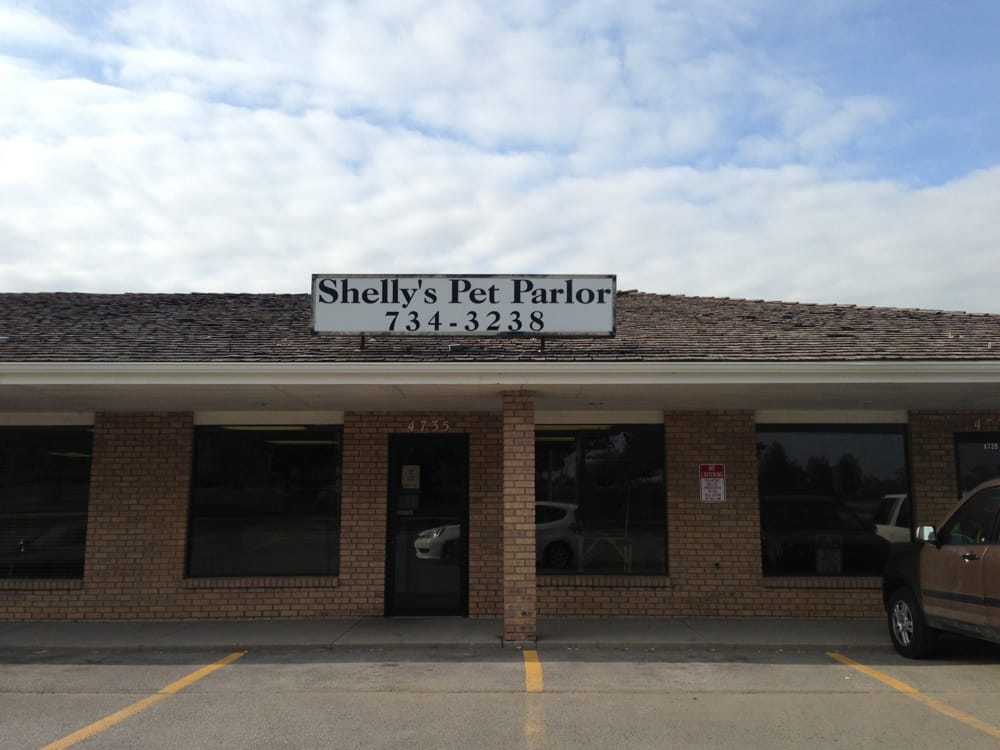 SHELLY’S PET PARLOR Updated September 2024 4739 Giles Rd, Omaha, Nebraska Pet Groomers