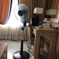 Villa Tolomei - No AC after September. $300+ a night. LOL