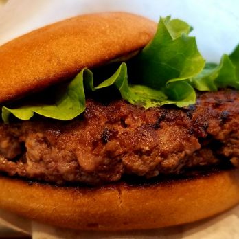 Shake Shack Livingston at the Circle - A single shack burger with gluten-free bun. - Fast Food Near Me - Livingston, New Jersey Shake Shack Livingston at the Circle - A single shack burger with gluten-free bun. - Fast Food Near Me - Livingston, New Jersey