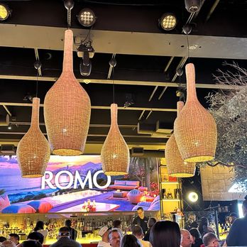 Romo Restaurant - American Near Me - Paterson, New Jersey