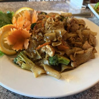 Thai One On - Pad see ew - Thai Near Me - Vista, California Thai One On - Pad see ew - Thai Near Me - Vista, California